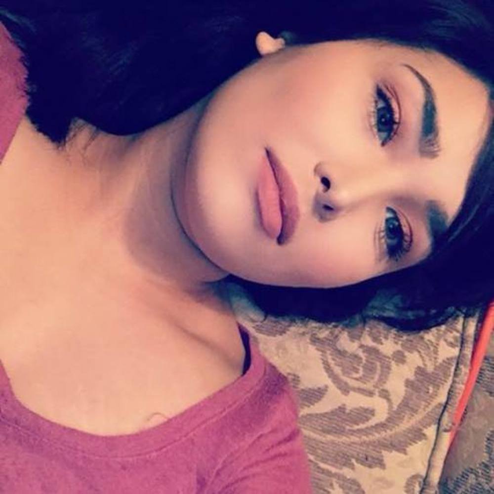 Meet your Posher, Perla